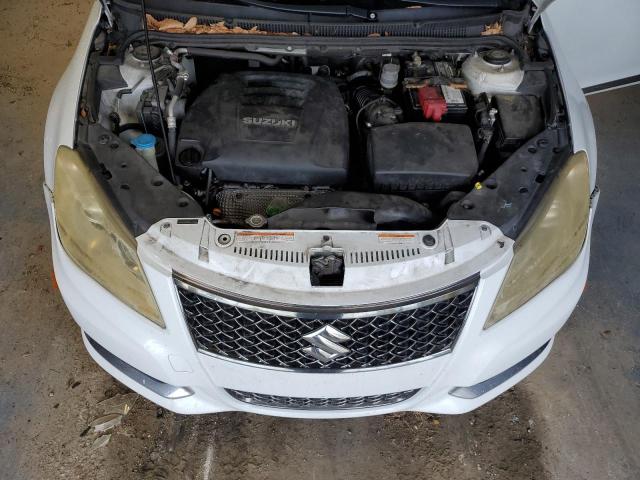 JS2RE9A85B6110758 - 2011 SUZUKI KIZASHI SPORT SLS WHITE photo 11