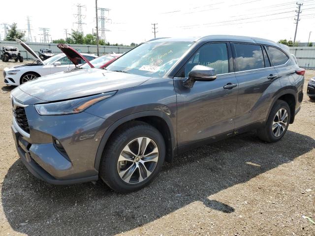 5TDGZRBH1MS083744 - 2021 TOYOTA HIGHLANDER XLE GRAY photo 1