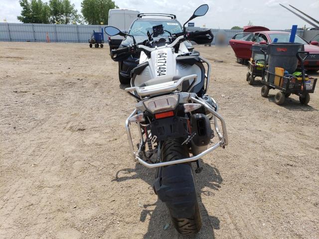 WB10A1206HZ897720 - 2017 BMW R1200 GS ADVENTURE თეთრი ფოტო 4