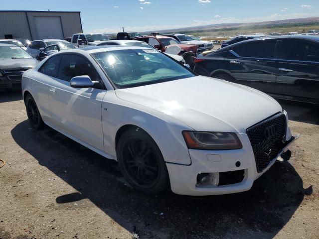 WAUCVAFR1BA042360 - 2011 AUDI S5 PREMIUM PLUS თეთრი ფოტო 4