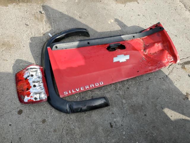 1GCEC14X17Z646213 - 2007 CHEVROLET SILVERADO C1500 CLASSIC RED photo 12