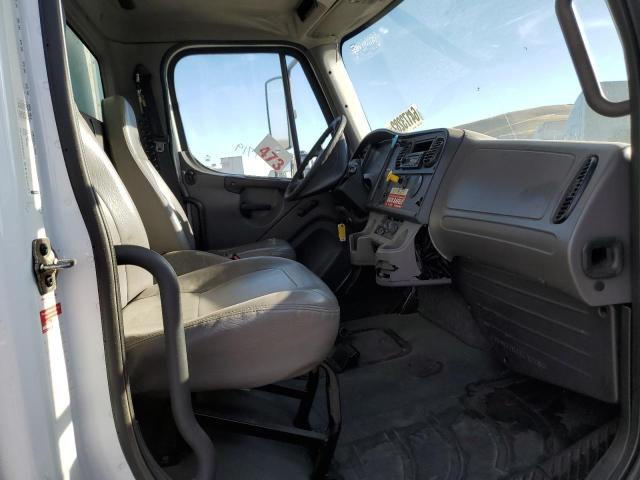 1FVACWDT48HZ61611 - 2008 FREIGHTLINER M2 106 MEDIUM DUTY WHITE photo 5