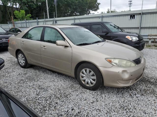 4T1BE30K55U069243 - 2005 TOYOTA CAMRY LE TAN photo 4