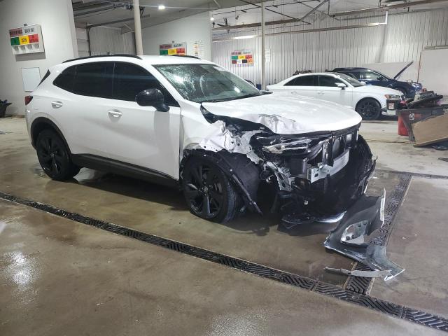 LRBFZMR47PD032006 - 2023 BUICK ENVISION PREFERRED WHITE photo 4