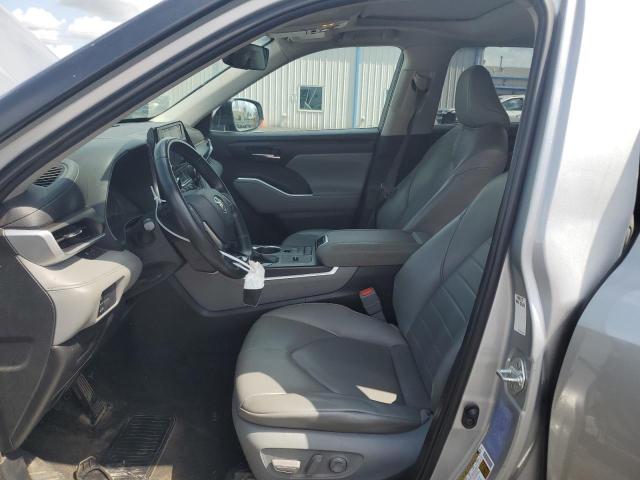 5TDGZRAHXLS502755 - 2020 TOYOTA HIGHLANDER XLE SILVER photo 7