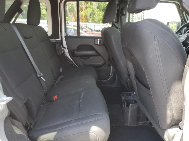 1C4HJXEG3JW203459 - 2018 JEEP WRANGLER U SAHARA SILVER photo 10