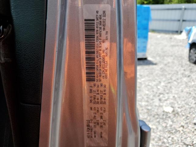 1C4HJXEG3JW203459 - 2018 JEEP WRANGLER U SAHARA SILVER photo 12