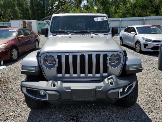 1C4HJXEG3JW203459 - 2018 JEEP WRANGLER U SAHARA SILVER photo 5
