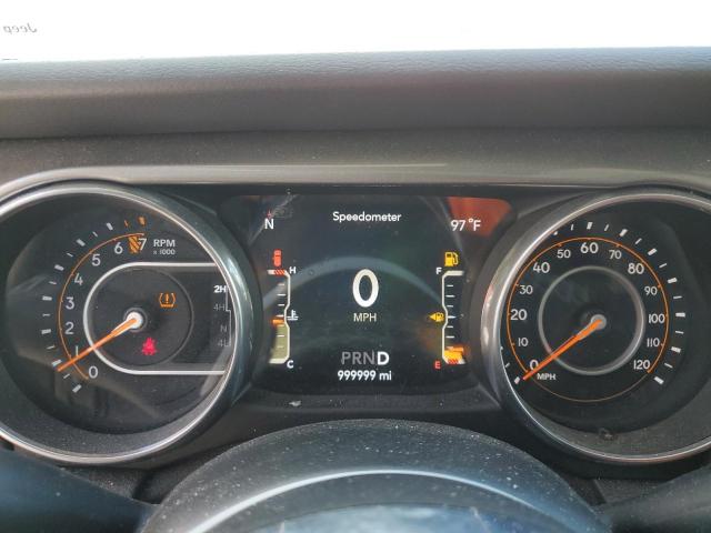 1C4HJXEG3JW203459 - 2018 JEEP WRANGLER U SAHARA SILVER photo 9