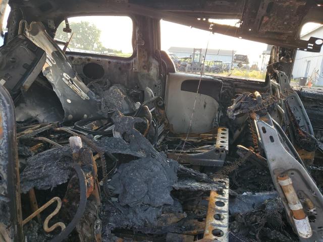 2C4RC1BG0GR156800 - 2016 CHRYSLER TOWN & COU TOURING 银色 照片 10