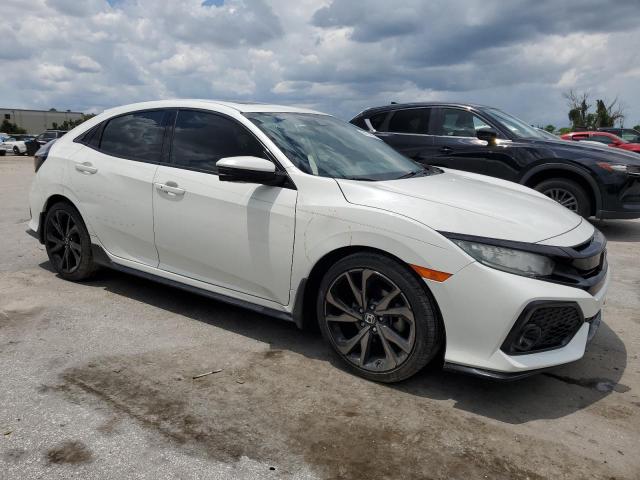SHHFK7H95KU213402 - 2019 HONDA CIVIC SPORT TOURING WHITE photo 4