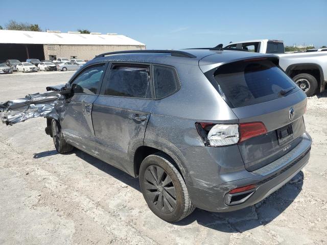 3VVDX7B23NM025887 - 2022 VOLKSWAGEN TAOS S GRAY photo 2