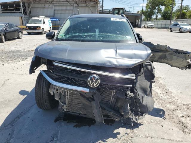 3VVDX7B23NM025887 - 2022 VOLKSWAGEN TAOS S GRAY photo 5