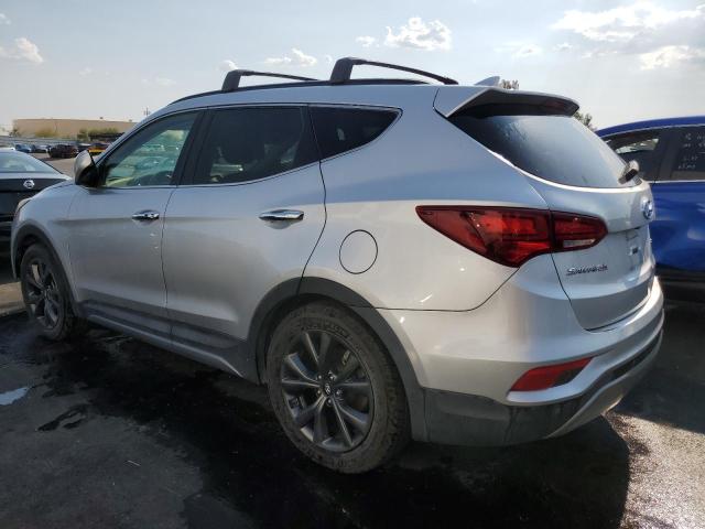 5XYZW4LA9JG523904 - 2018 HYUNDAI SANTA FE S SILVER photo 2