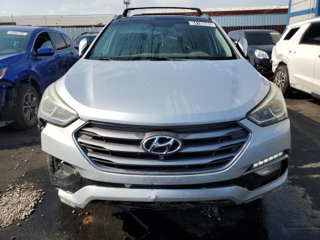 5XYZW4LA9JG523904 - 2018 HYUNDAI SANTA FE S SILVER photo 5