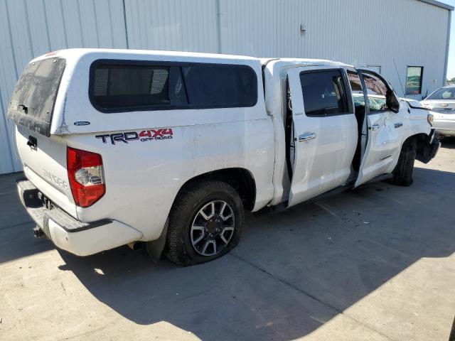 5TFHY5F19GX567639 - 2016 TOYOTA TUNDRA CREWMAX LIMITED WHITE photo 3