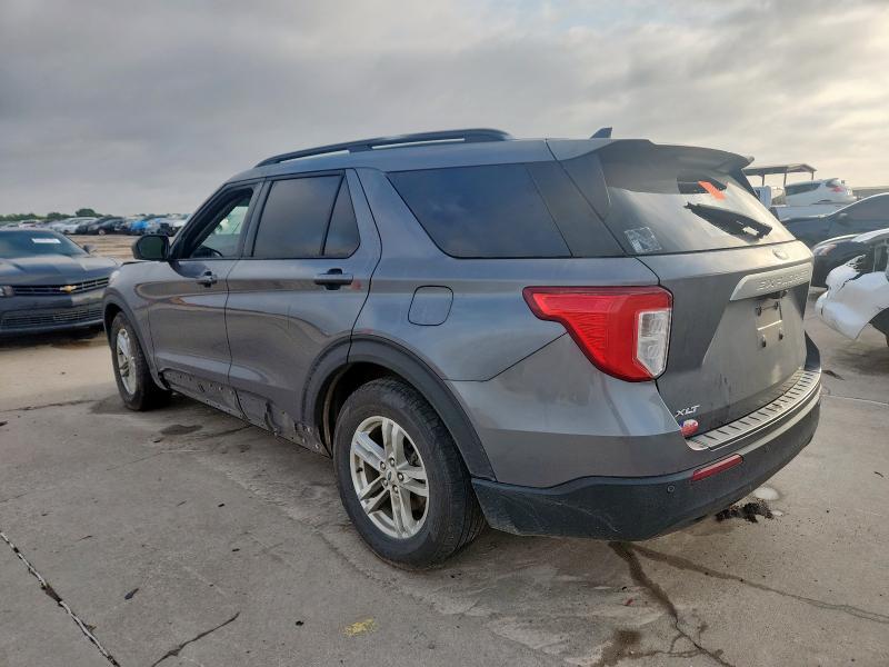 1FMSK7DH0MGA82297 - 2021 FORD EXPLORER XLT 灰色 照片 2