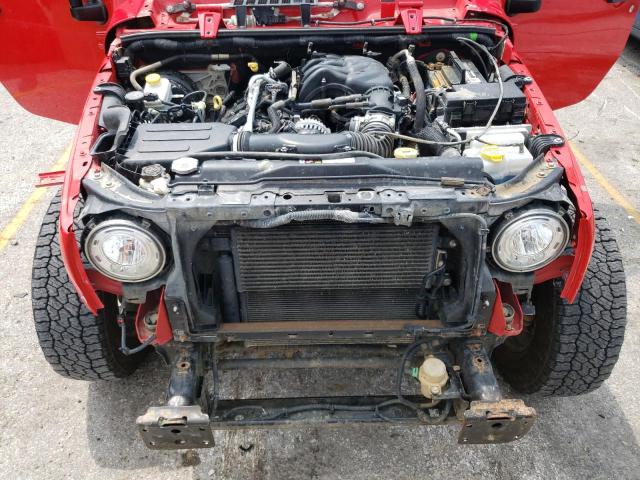 1C4BJWKGXJL880112 - 2018 JEEP WRANGLER U SPORT RED photo 11