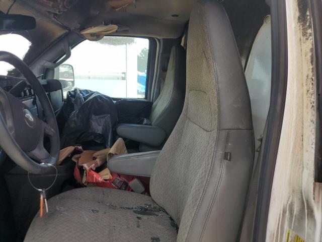 1GB0GRFP8J1339822 - 2018 CHEVROLET EXPRESS G3 WHITE photo 10