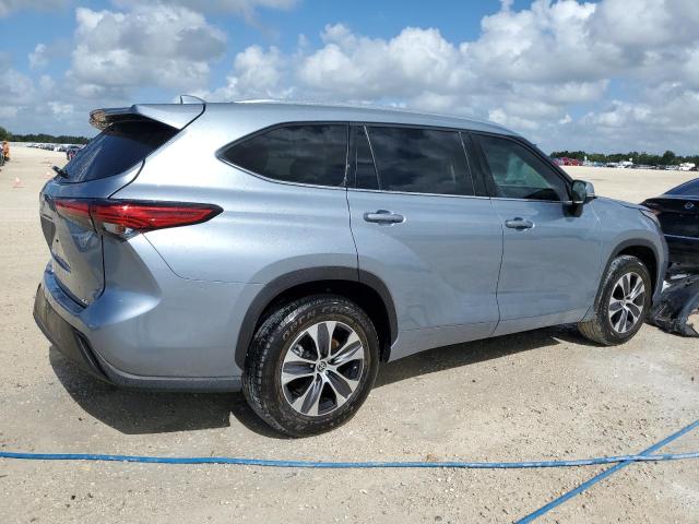 5TDGZRAH4MS050593 - 2021 TOYOTA HIGHLANDER XLE Turkuaz foto 3