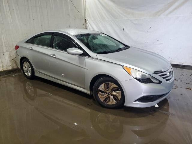 5NPEB4AC2EH827282 - 2014 HYUNDAI SONATA GLS SILVER photo 4