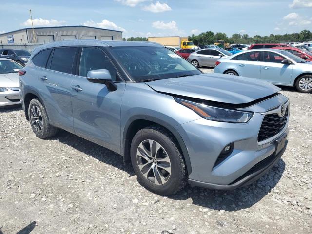 5TDHZRBH2MS090349 - 2021 TOYOTA HIGHLANDER XLE Gümüş foto 4