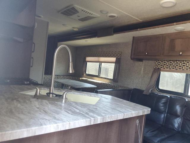 5ZT2SSWB5JE011814 - 2018 FORS TRAILER 白色 照片 6