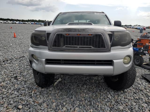3TMJU4GN7BM122596 - 2011 TOYOTA TACOMA DOUBLE CAB PRERUNNER SILVER photo 5