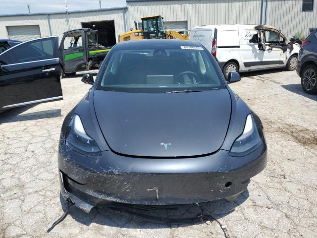 5YJ3E1EC9PF408449 - 2023 TESLA MODEL 3 Grafit foto 5