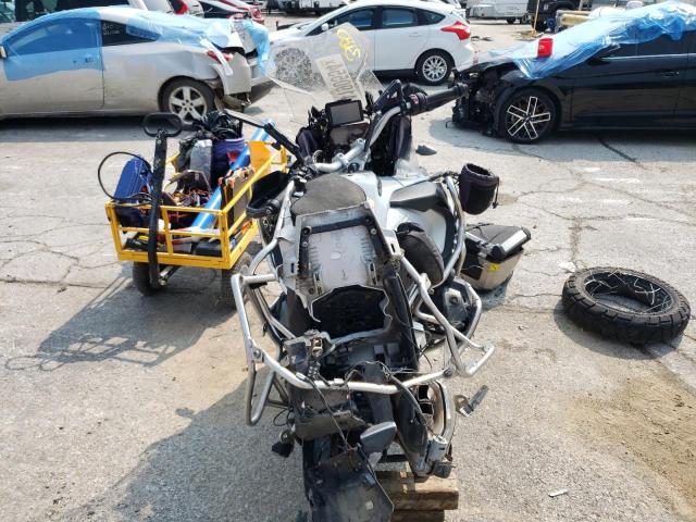 WB10J5300KZF78278 - 2019 BMW R 1250 GS ADVENTURE GRAY photo 4