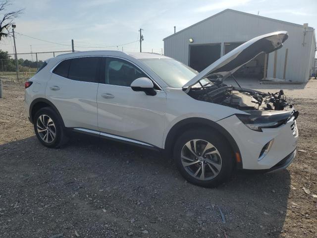 LRBFZNR42ND028187 - 2022 BUICK ENVISION ESSENCE WHITE photo 4