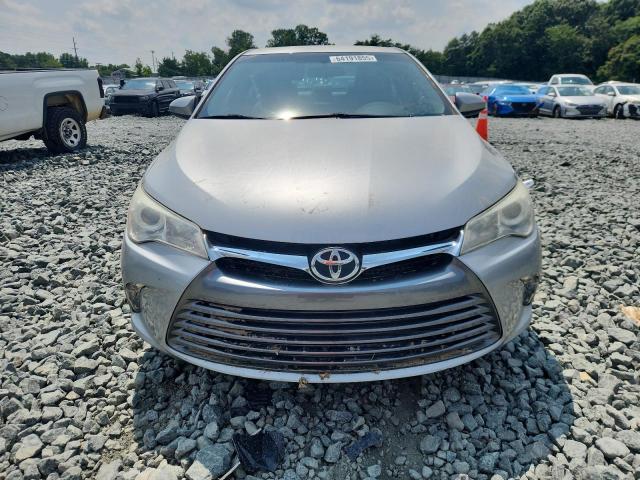 4T1BF1FK9FU097721 - 2015 TOYOTA CAMRY LE Gümüş foto 5