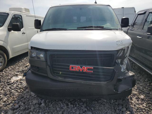 1GTZ7HFG3J1166143 - 2018 GMC SAVANA G3500 WHITE photo 5