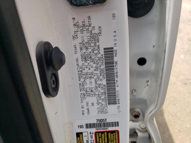 5TFJU4GN6BX003920 - 2011 TOYOTA TACOMA DOUBLE CAB PRERUNNER WHITE photo 12