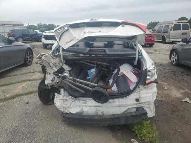 2T1BURHE2FC331212 - 2015 TOYOTA COROLLA L WHITE photo 6