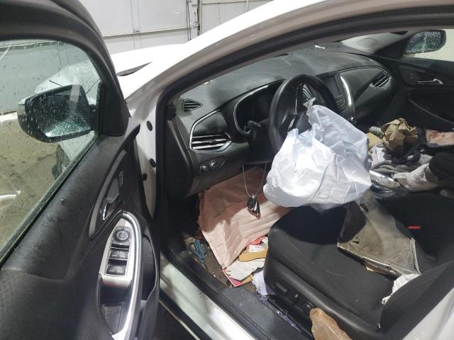 1G1ZE5ST2HF103645 - 2017 CHEVROLET MALIBU LT WHITE photo 8