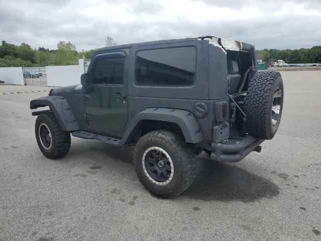 1J4FZ24198L538103 - 2008 JEEP WRANGLER X GREEN photo 2