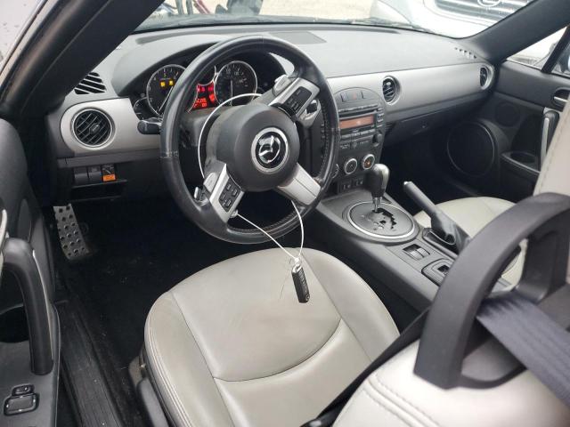 JM1NC2PF6B0216991 - 2011 MAZDA MX-5 MIATA BLACK photo 8