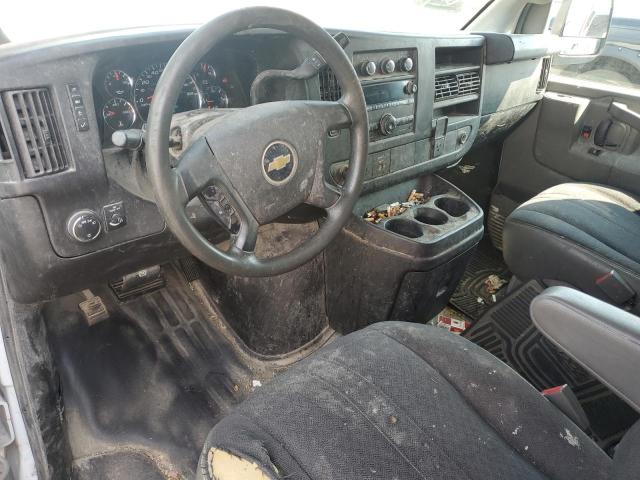 1GCWGAFG5J1904969 - 2018 CHEVROLET EXPRESS G2 WHITE photo 8