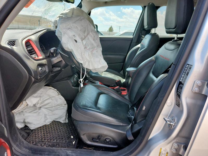 ZACNJBC19KPK01473 - 2019 JEEP RENEGADE TRAILHAWK 银色 照片 7