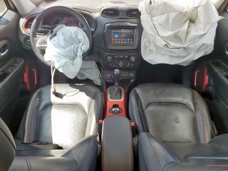 ZACNJBC19KPK01473 - 2019 JEEP RENEGADE TRAILHAWK 银色 照片 8