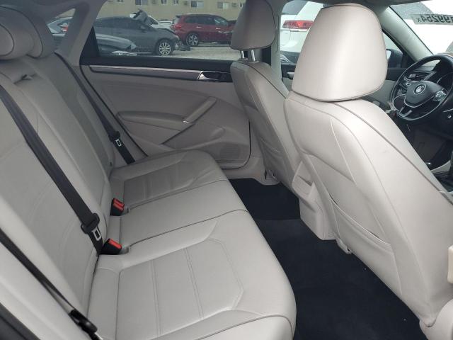 1VWDT7A36HC074072 - 2017 VOLKSWAGEN PASSAT R-LINE Boz foto 10