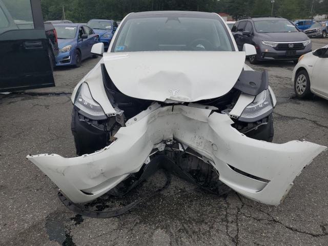 7SAYGDEE1PF618923 - 2023 TESLA MODEL Y WHITE photo 5