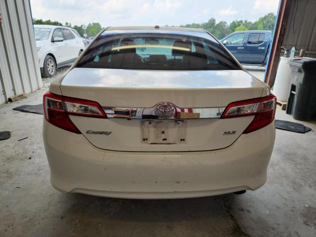 4T4BF1FK4CR257389 - 2012 TOYOTA CAMRY BASE WHITE photo 6