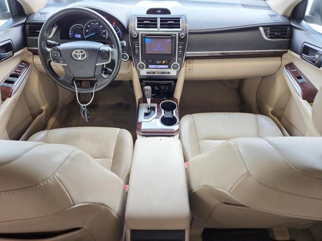 4T4BF1FK4CR257389 - 2012 TOYOTA CAMRY BASE WHITE photo 8