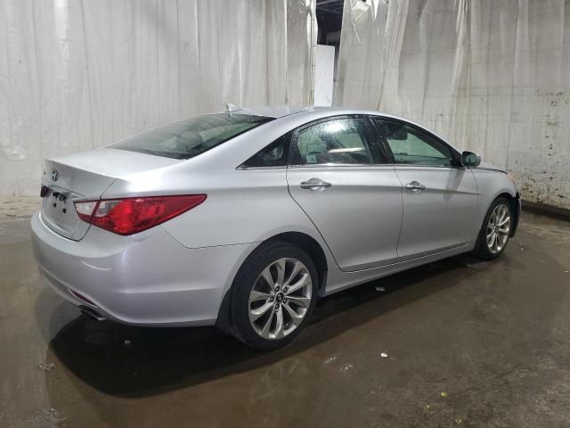 5NPEC4AC4DH682063 - 2013 HYUNDAI SONATA SE SILVER photo 3