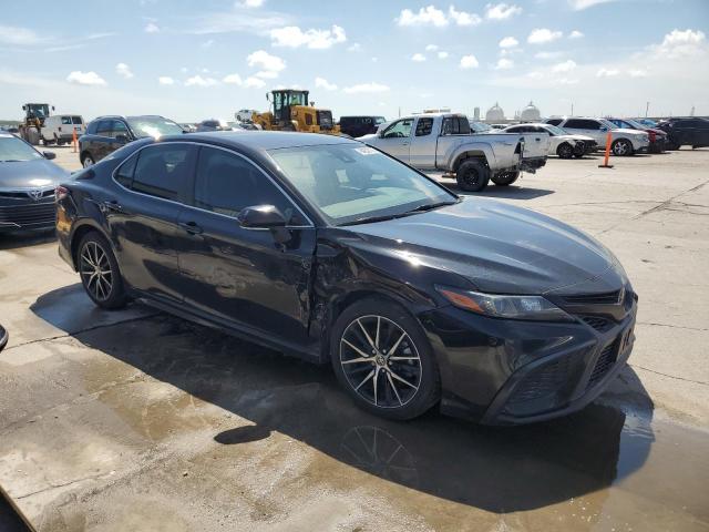 4T1T11AK7MU557580 - 2021 TOYOTA CAMRY SE BLACK photo 4