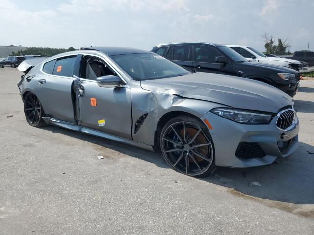 WBAGV8C05LCE26909 - 2020 BMW M850XI GRAY photo 4
