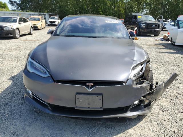 5YJSA1E4XLF378629 - 2020 TESLA MODEL S 灰色 照片 5