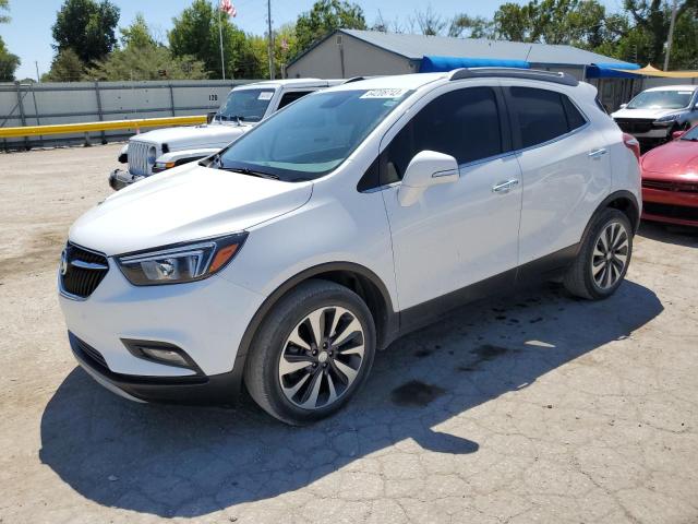 KL4CJBSB8JB577332 - 2018 BUICK ENCORE PREFERRED II WHITE photo 1